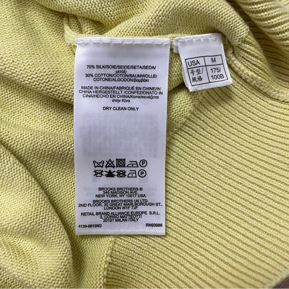Brooks Brothers Country Club V Neck Sweater Men's M Mustard Yellow Silk Cotton - Picture 4 of 5